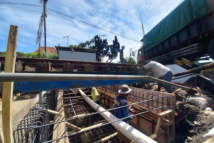 TPQ 397: Jembatan Hiburan yang Menyatu dengan Cilacap